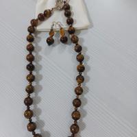 collana e orecchini in pietra occhio di tigre