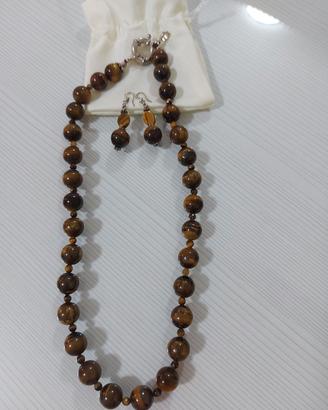 collana e orecchini  occhio di tigre