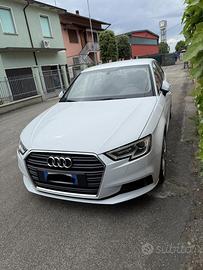 Audi A3 1.6 TDI 116cv