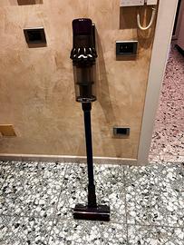 Aspirapolvere Dyson v11