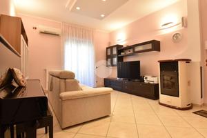 4 LOCALI A AGROPOLI