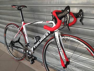 bicicletta da strada in Carbonio