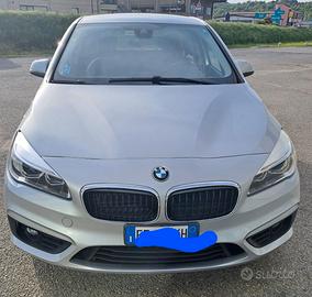 BMW 218d active turer