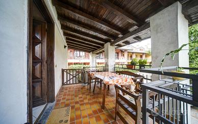 AMPIA CASA INDIPENDENTE DI OTTIME FINITURE!