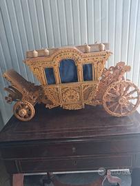 antico modellino di carretto