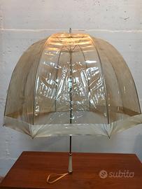 Ombrello a bolla vintage