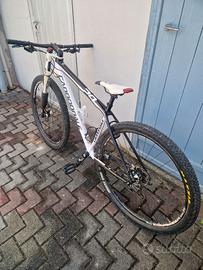 Mountain bike cannondale mod. flash 29