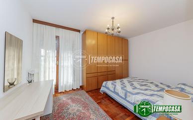 Stanza - Camera a Milano Via Barnaba Oriani