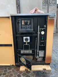 Termostufa a legna termorossi