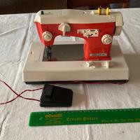 Macchina cucire giocattolo Licia Ellegi 🪭