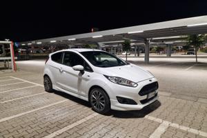 FORD Fiesta 6ª serie - 2017