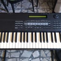 Tastiera sint Roland xp50