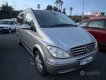 MERCEDEZ VIANO anno 2010