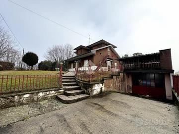 VILLA SINGOLA A BEDIZZOLE