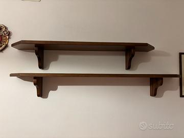 Mensole n legno color noce eleganti e robuste