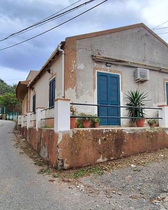 Piano Torre, pressi ss113,semi indipendente con