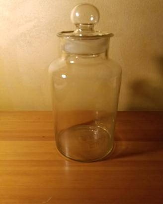 Vecchio vaso albarello da farmacia
