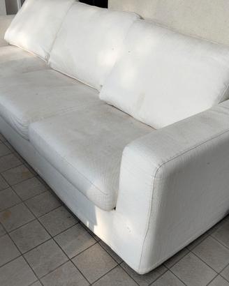 DIVANO BIANCO