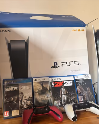 Play Station 5 standard (modello originale ‘Fat’)