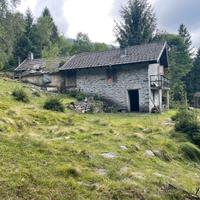 Baita da ristrutturare