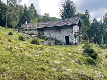 Baita da ristrutturare