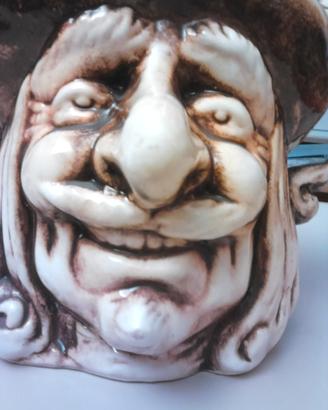 Vaso - brocca- in ceramica santi