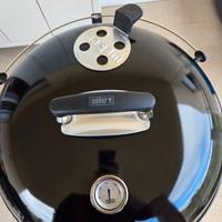 Barbecue a carbone Weber 5750 e accessori