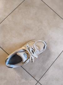 sneakers New Balance chiare