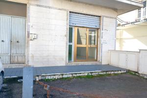 Locale commerciale SCAURI CENTRO