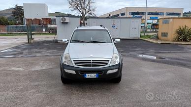 SSANGYONG REXTON 4X4 CAMBIO AUTOMATICO 2006 CC 2.7