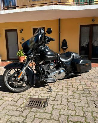 Harley Davidson Street Glide 2016