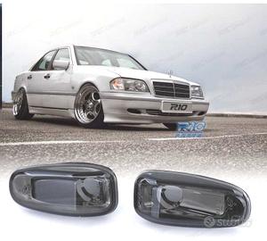 FRECCIE LATERALI PER MERCEDES W202 W208 W210 R170 