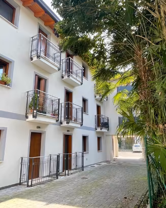 Appartamento bicamere in residenza di recente c...
