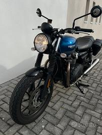 Triumph Street Twin 900
