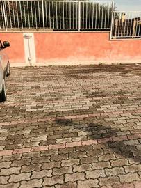 Box / Garage di 13 m² a Anguillara Sabazia