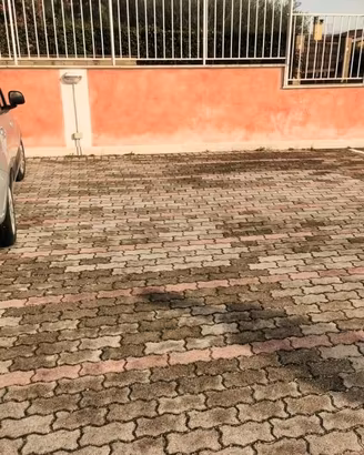 Box / Garage di 13 m² a Anguillara Sabazia