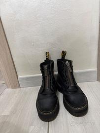 Dr. Martens Jadon platform con zip frontale