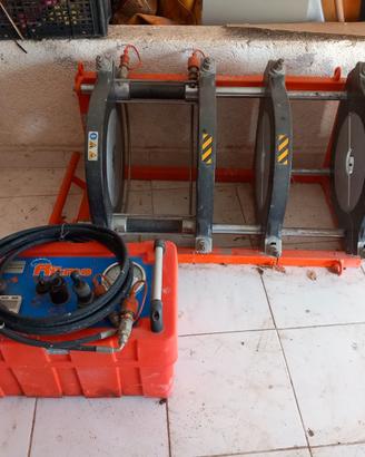 Saldatrice per polietilene RITMO con riduzioni