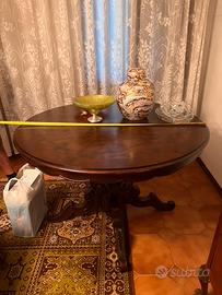 Tavolo rotondo allungabile