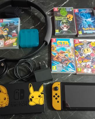 Nintendo Switch Edizione Pikachu & Eevee con 6 gio