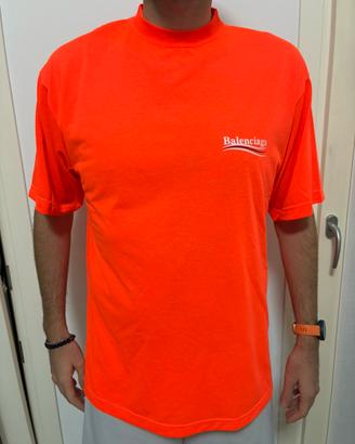 T-shirt Balenciaga