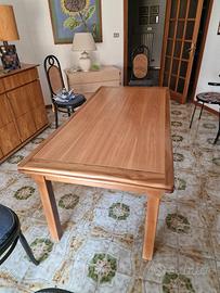 Tavolo in legno massello anni ’80 + 6 sedie