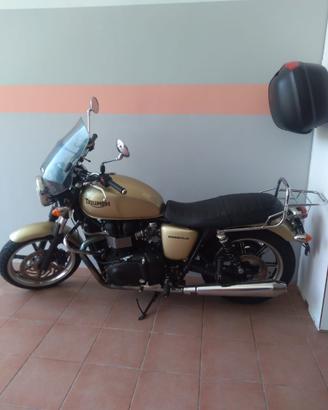 Triumph Bonneville SE 865 EFI Aurum Gold