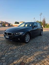 BMW 318D LUXURY