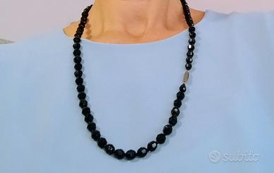 Collana in perle di cristallo nero e orecchini