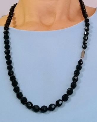 Collana in perle di cristallo nero e orecchini