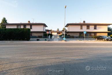 3 LOCALI A SAVIGNANO SUL PANARO