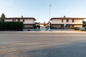 3 LOCALI A SAVIGNANO SUL PANARO