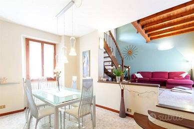 Appartamento di 140 m² con 5 locali e box auto dop