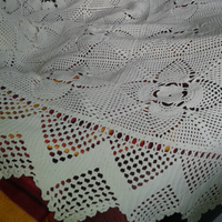 Copriletto fatto a mano all'uncinetto